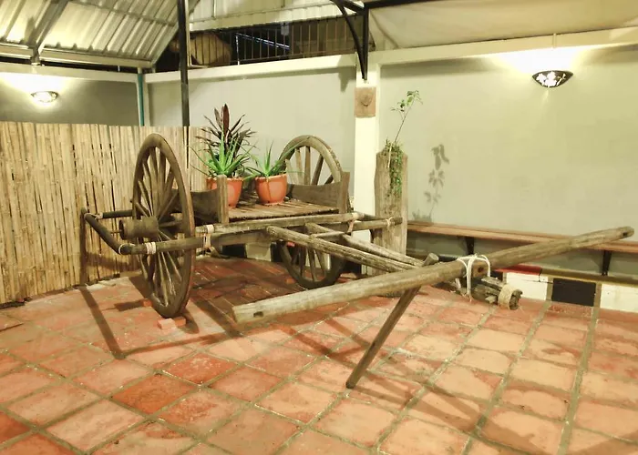 Hostel Khmer Wooden Siem Reap